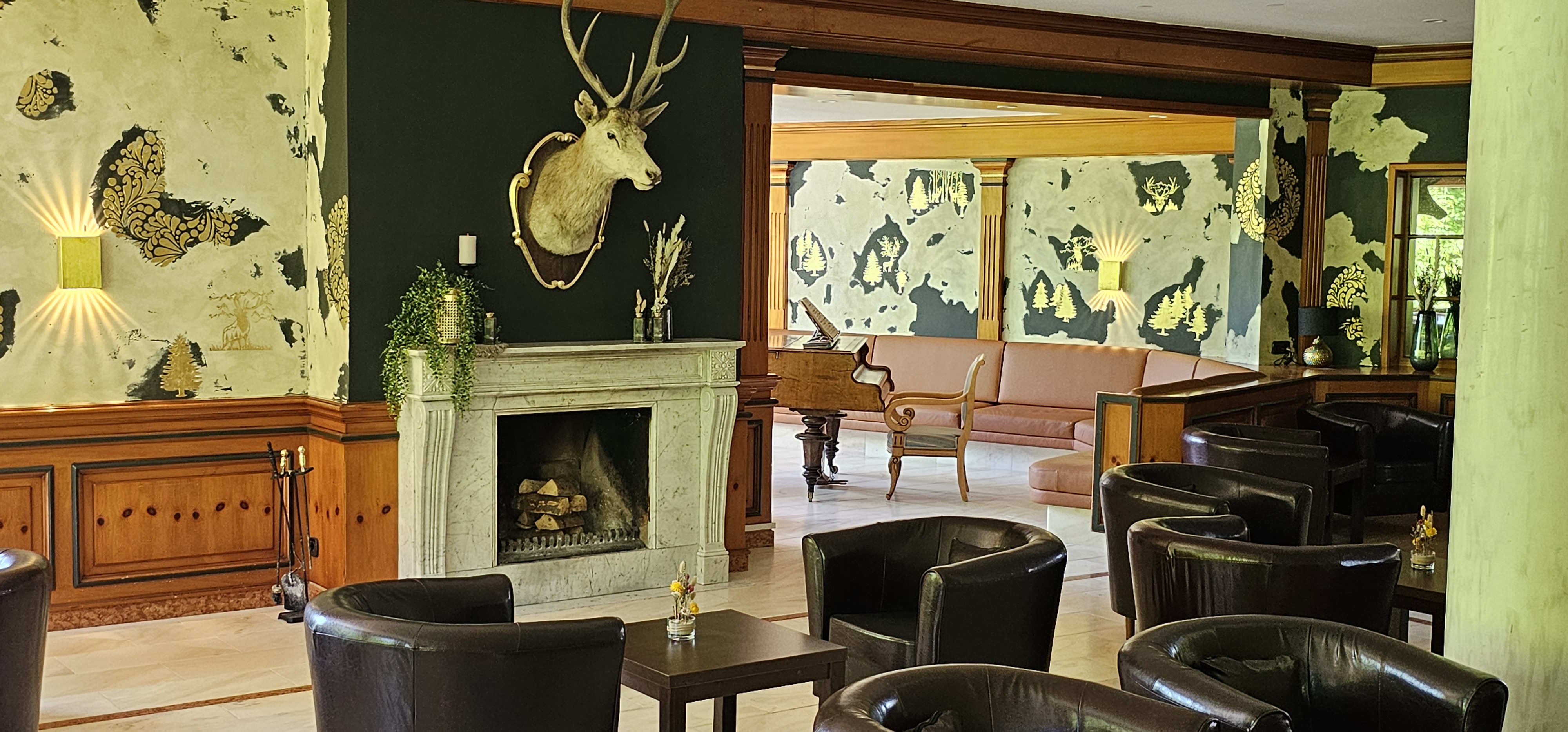 Tagungshotel: Kaminzimmer / Bar - Schwaben Resort Ebnisee