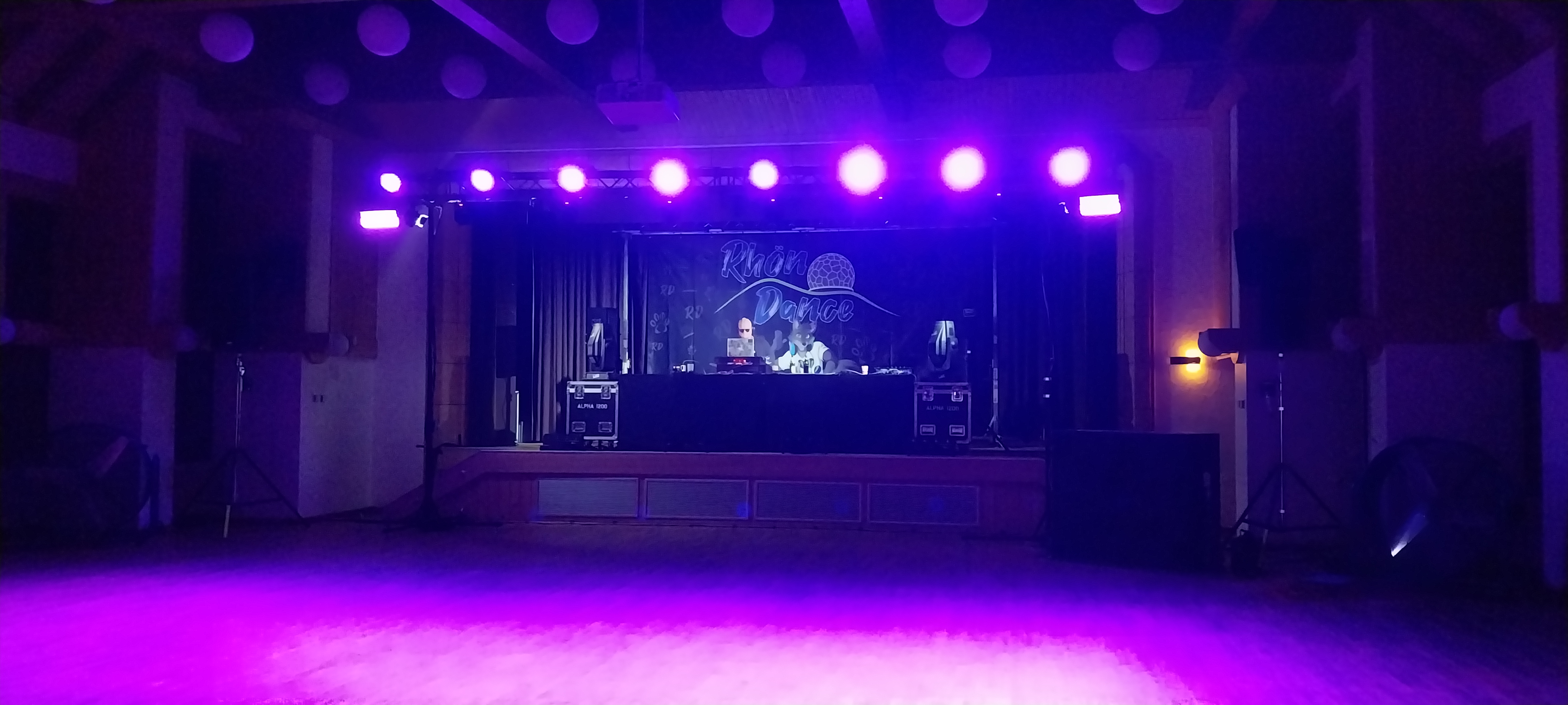 Eventlocations - Videotechnik: Nicht Vorhanden - Bayern - Live Akustik Und Technik