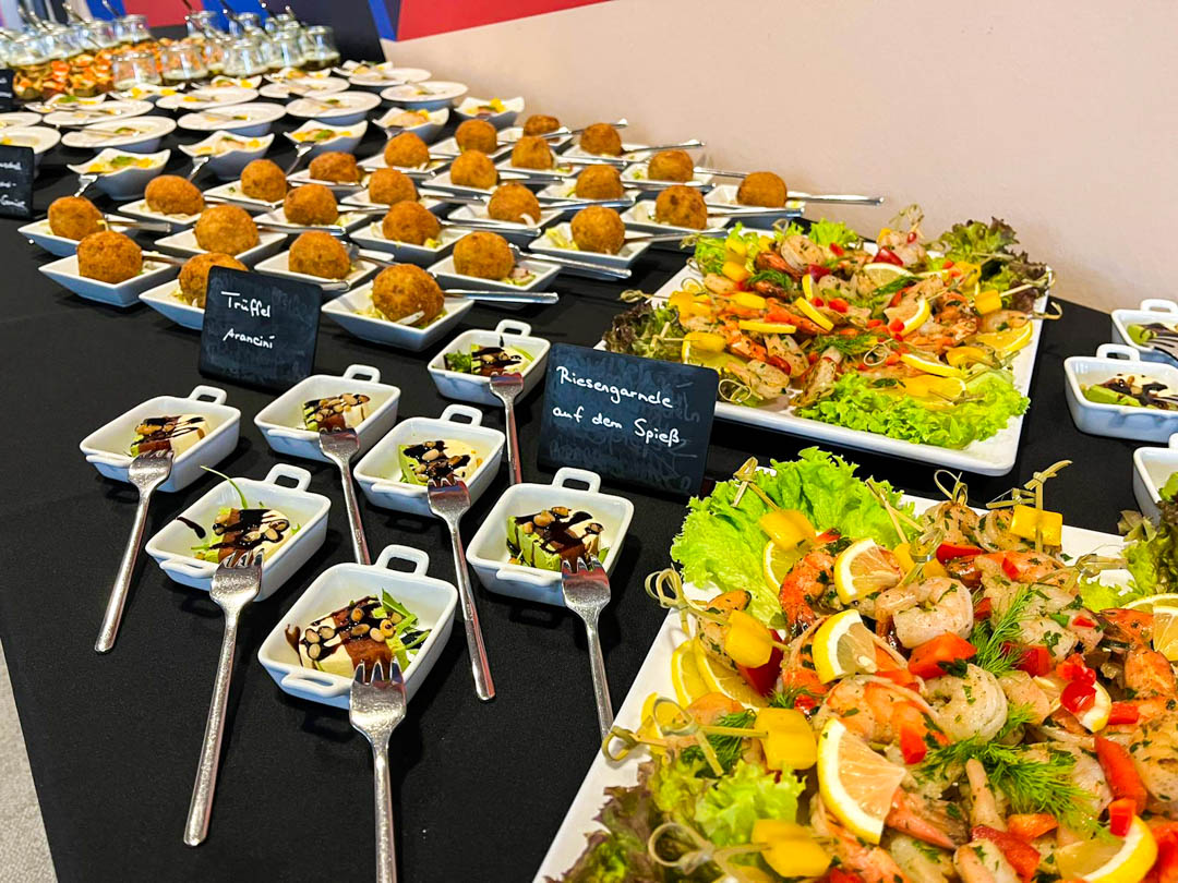 catering: GAVESI Event & Catering 