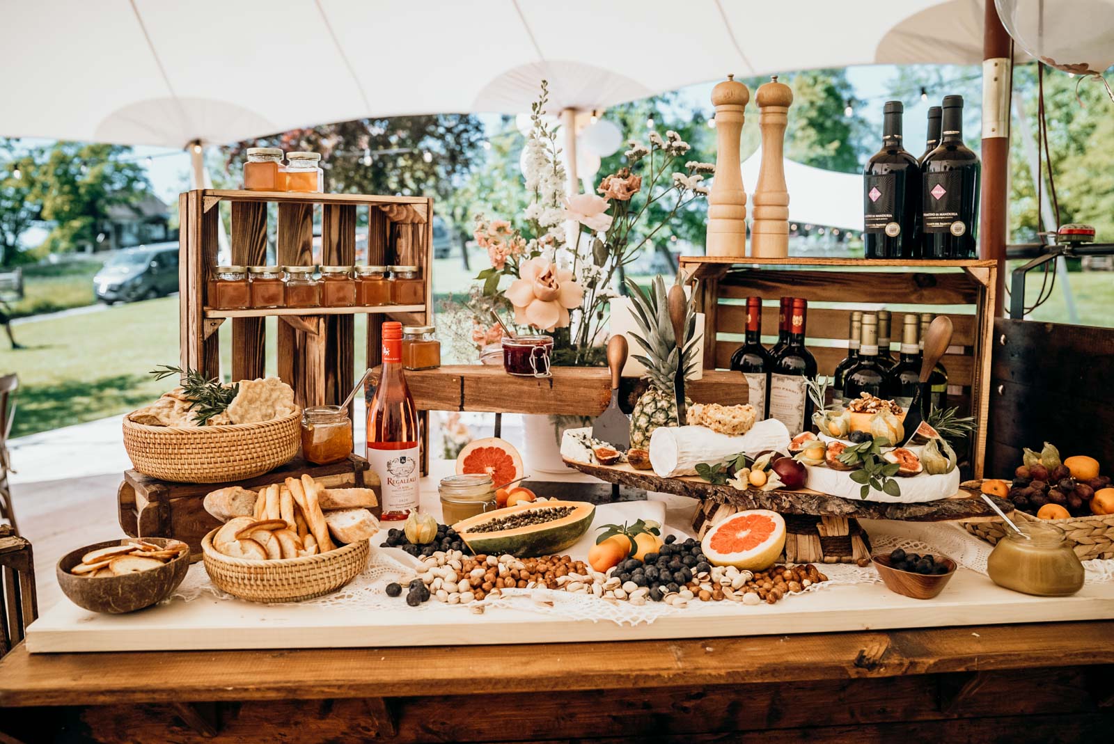 catering: GAVESI Event & Catering 