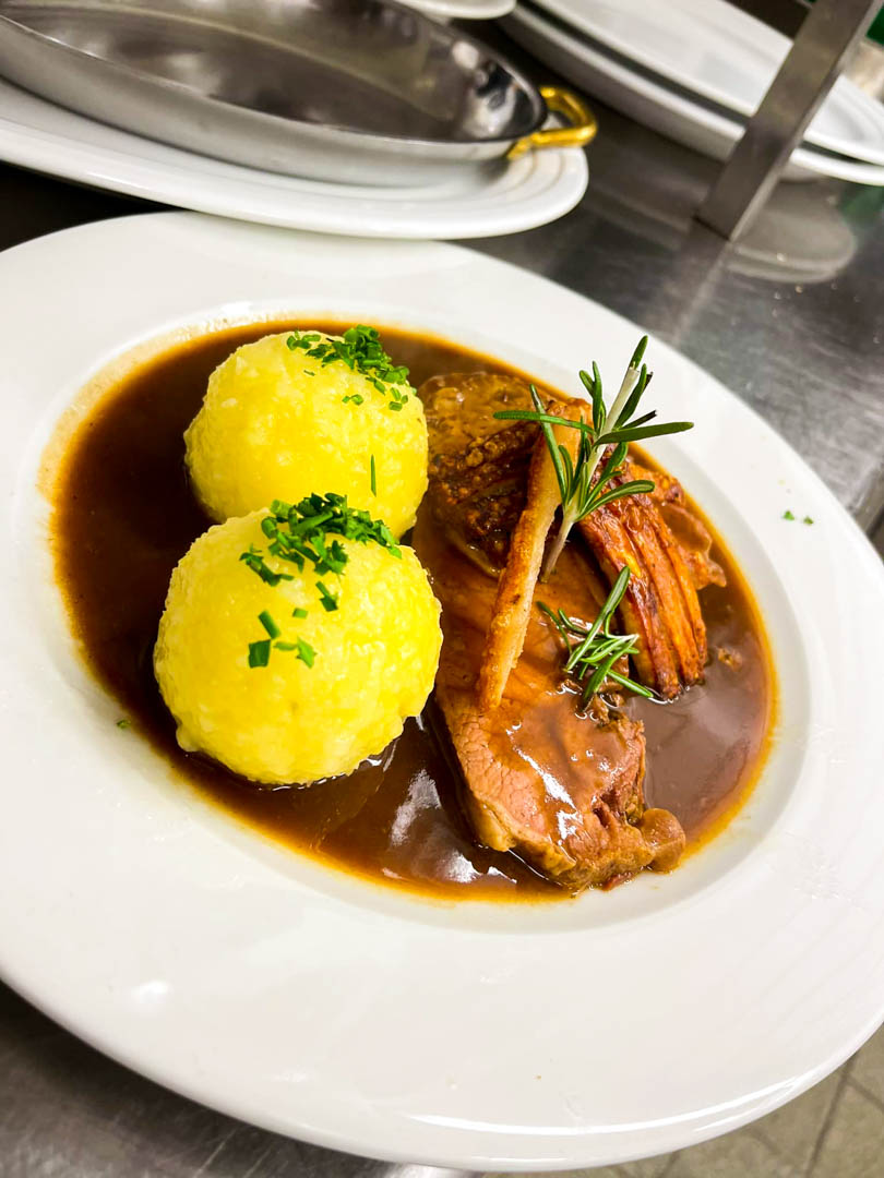 catering: GAVESI Event & Catering 